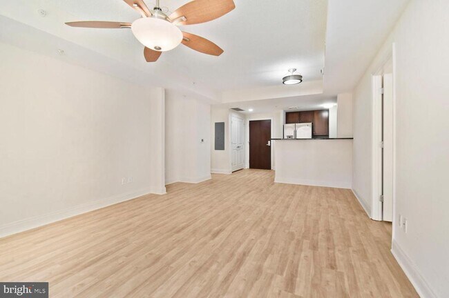 Photo - 1020 N Highland St Unidad 622