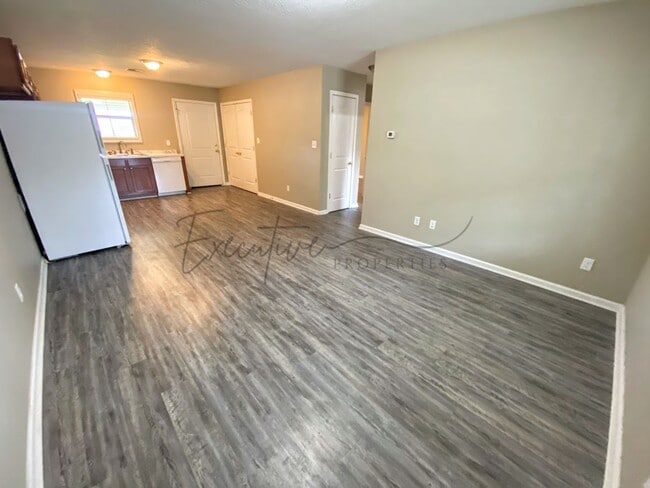 Photo - 204 S. Welty Avenue Unidad B