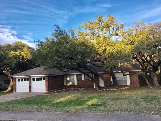 Photo - 2400 Dijon Dr