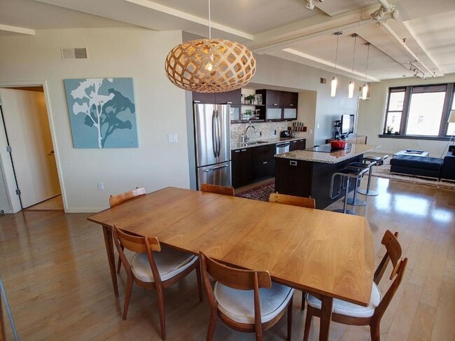 Photo - 915 Olive St Unit 1503