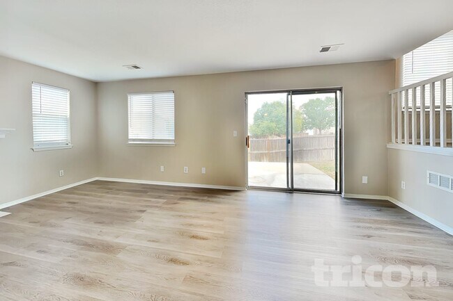 Photo - 12789 Elm St