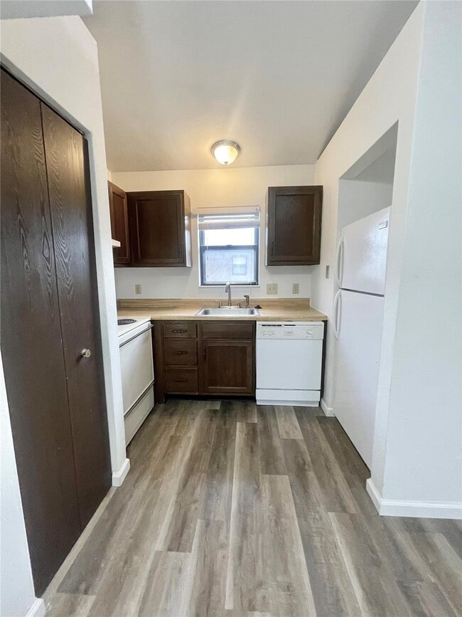 Photo - 128 Ashley Dr