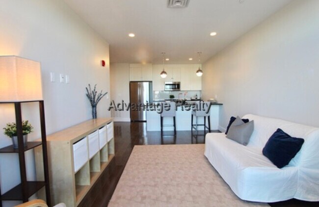 432 McGrath Hwy Unidad 207