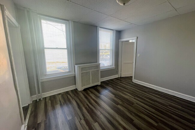 Photo - 1242 W Allegheny Ave Unit 1R