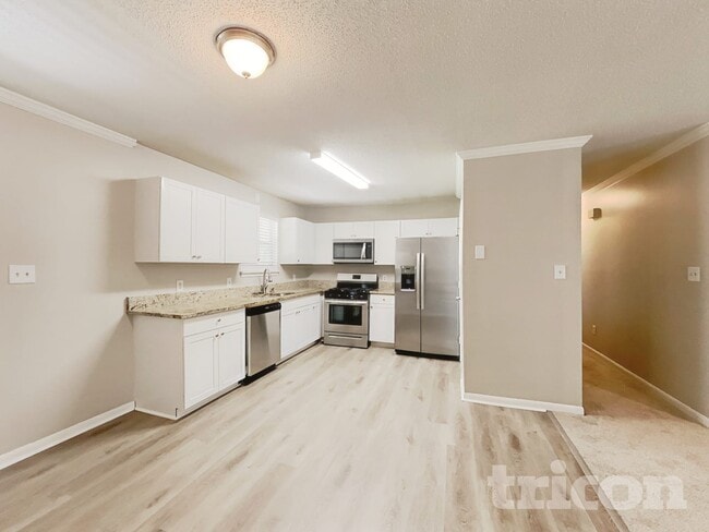 Photo - 531 Griffith Dr