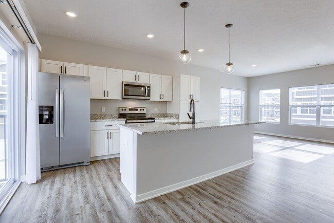Photo - 20874 T Ct