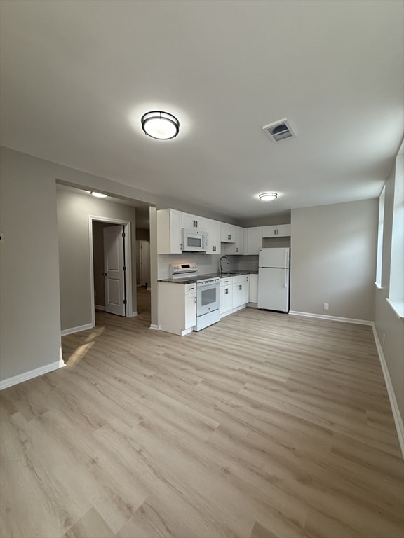 Building Photo - 100 River St Unit 2