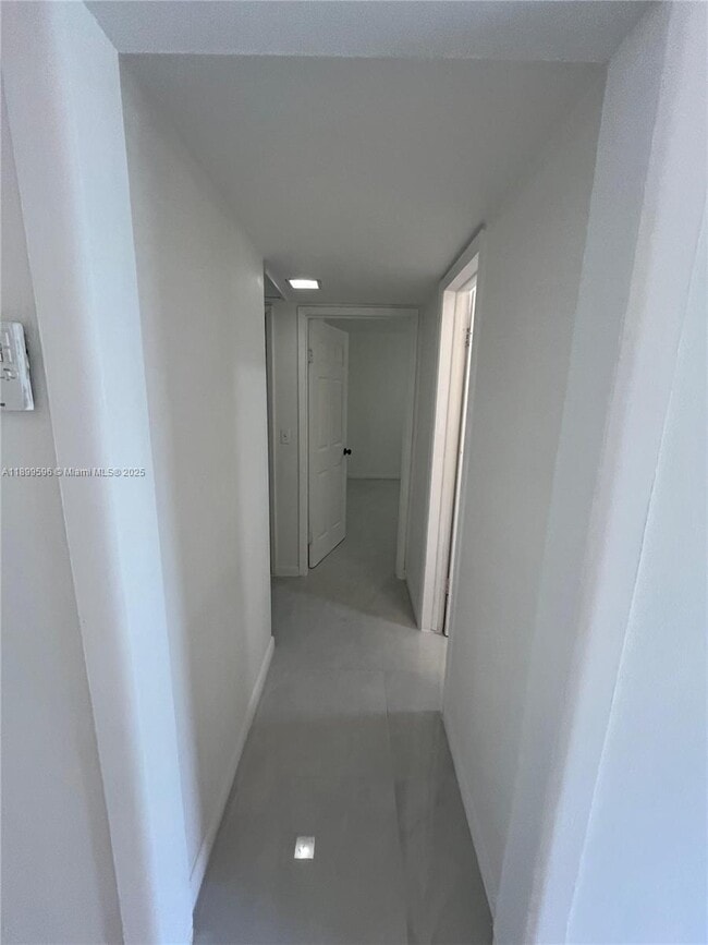 Photo - 2319 Jackson St Unidad 7