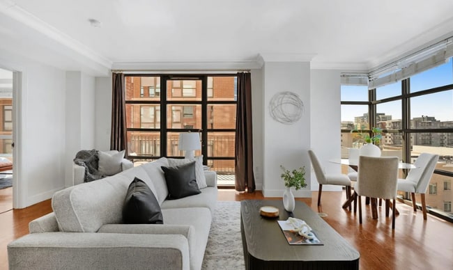 Photo - 1590 Little Raven St Unidad 604 Rental