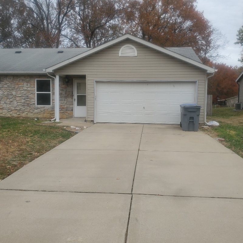 Photo - 38 Joan Dr Unit 38b Joan dr