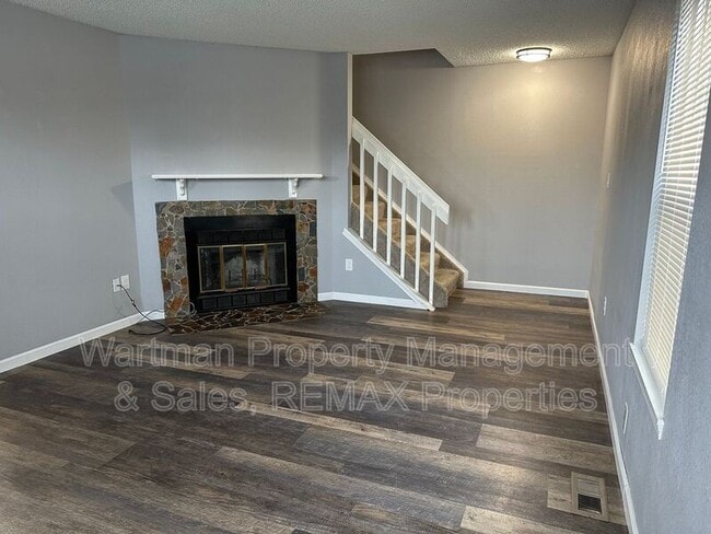 Photo - 4392 Hawks Lookout Ln