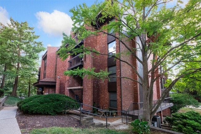 Building Photo - 508 Coeur de Royale Dr Unit 301