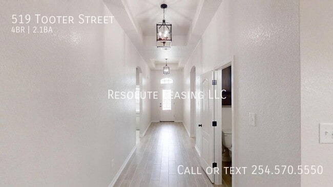 Photo - 519 Tooter St