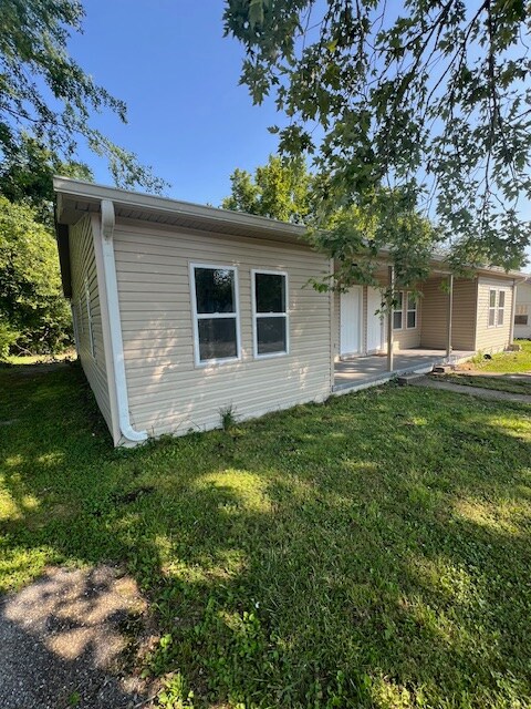 Photo - 209 Hillcrest Dr
