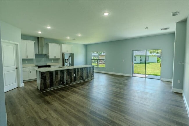 Photo - 5623 Angelo Cir