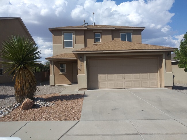 3BR, 2.5BA, 2CG - 3BR, 2.5BA, 2CG House