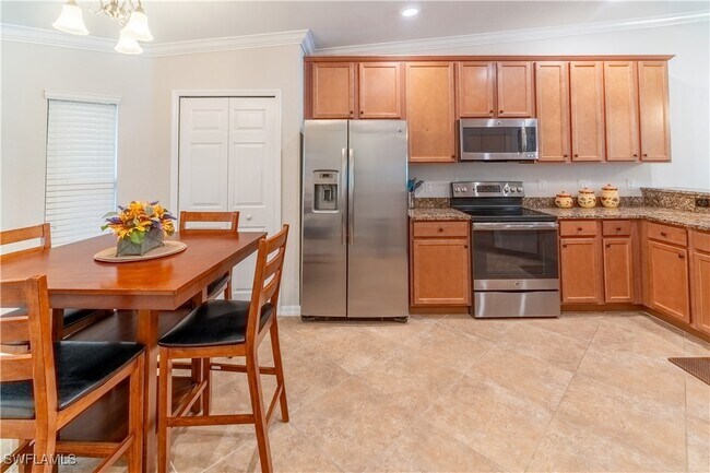 Building Photo - 9521 Avellino Wy Unit 2426