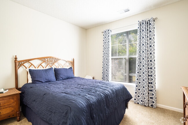 The Launceston - Bedroom