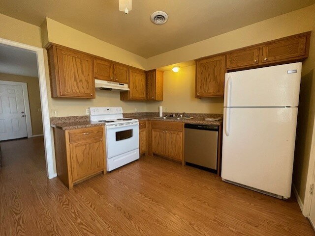 Photo - 704 S 23rd St