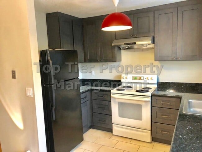 Photo - 2bd/1.5ba, 1,112 sf Concord Townhome available for Lease