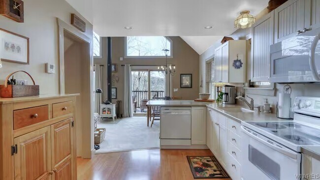 Photo - 6284 Dublin Hills Rd