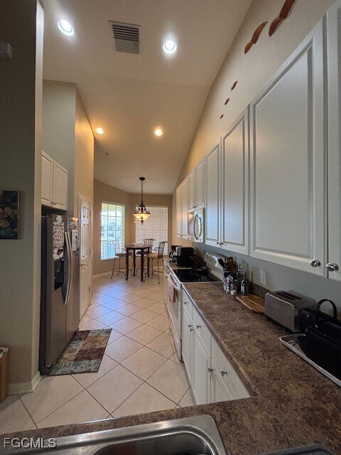 Building Photo - 14531 Abaco Lakes Dr Unit 206