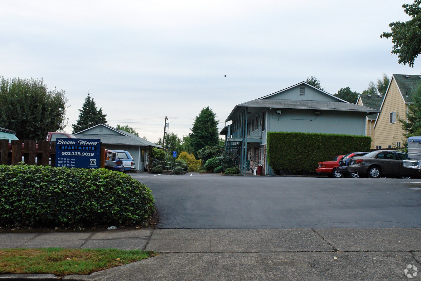 Beacon Manor - Beacon Manor Apartments