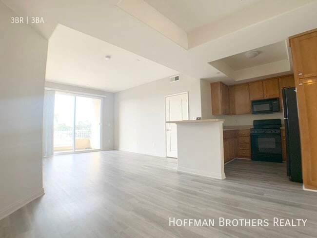 Photo - 7395 W Manchester Ave Unidad 207