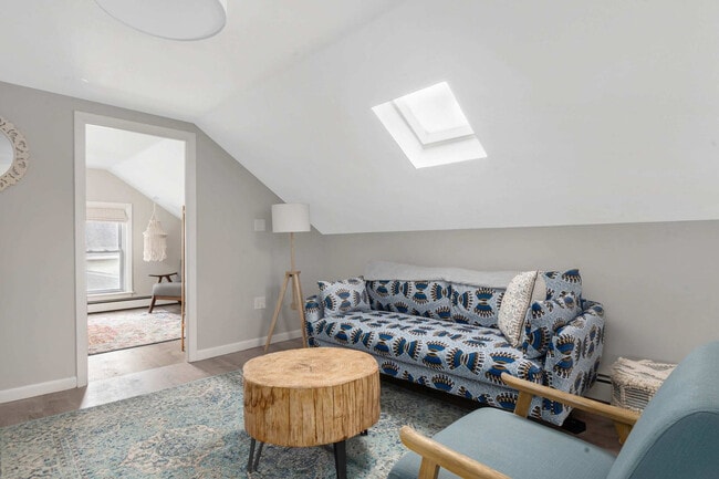 Photo - 136 Main St Unit SI FL3-ID1380017P