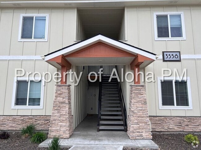 Building Photo - 3558 E Grand Forest Dr Rental