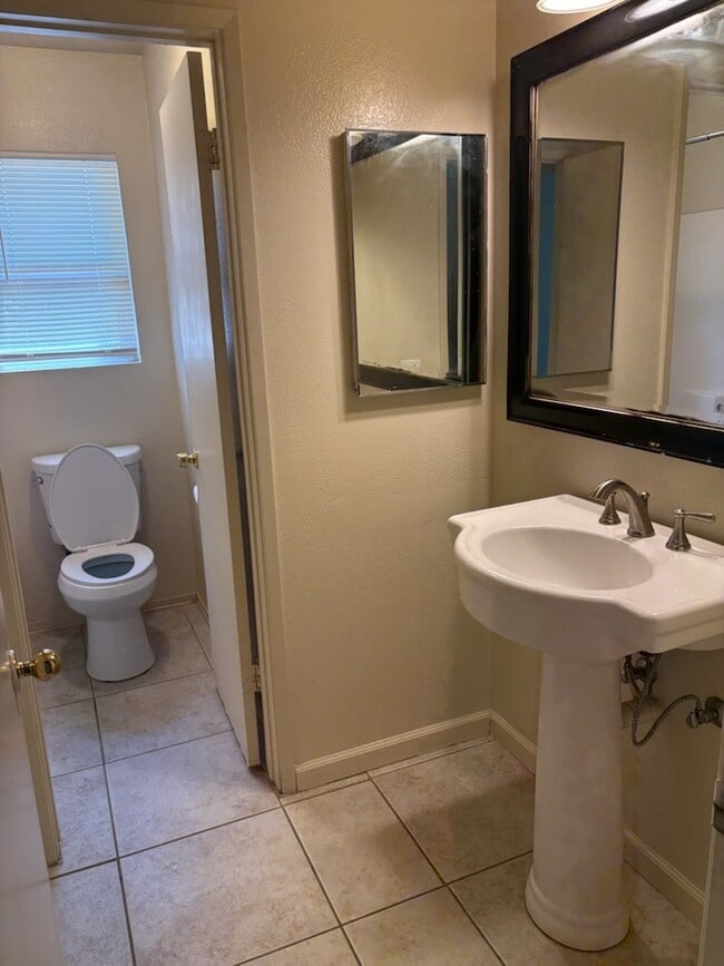 Photo - 6213 Green Garden Dr