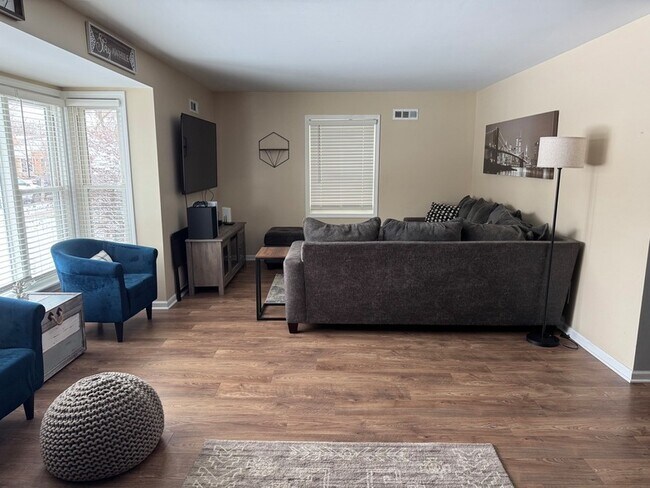 Photo - 2524 W 109th Pl