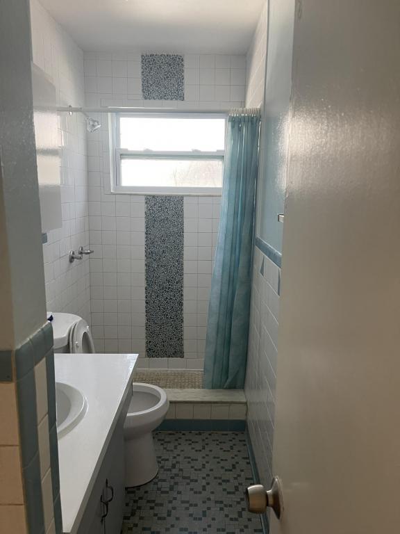 Photo - 2845 2nd Ave S