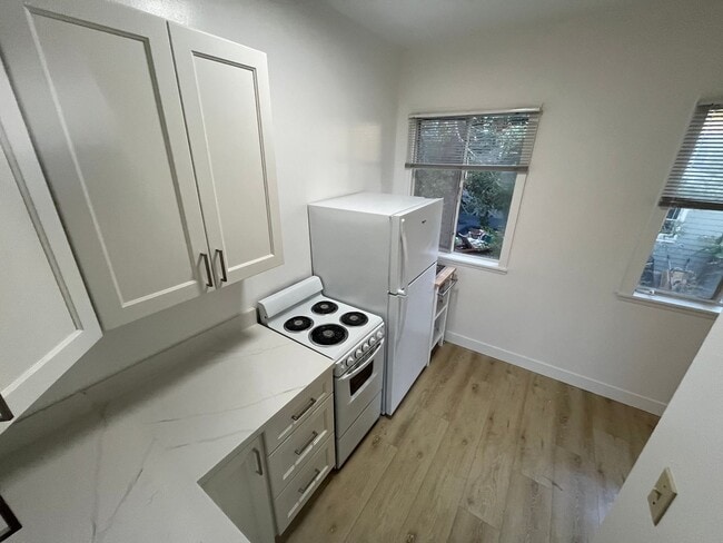 Photo - 360 Palm Ave Unidad 4