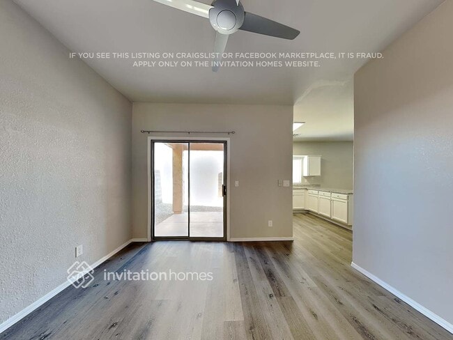 Photo - 10427 E Billings St