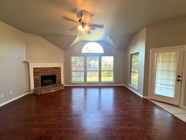 Photo - 1541 Mountain Laurel Ln