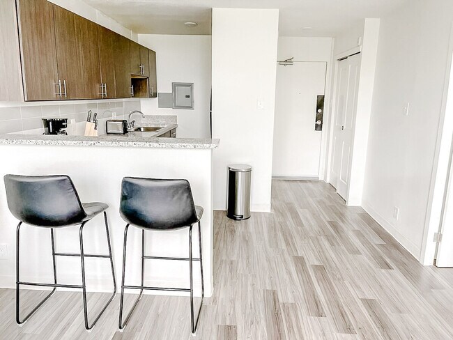 Photo - 2515 Burnet Ave Unit ID1036791P