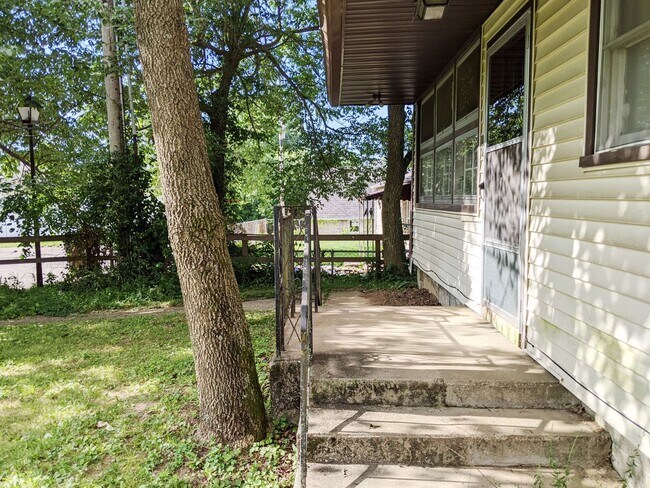 Photo - Clark Triplex