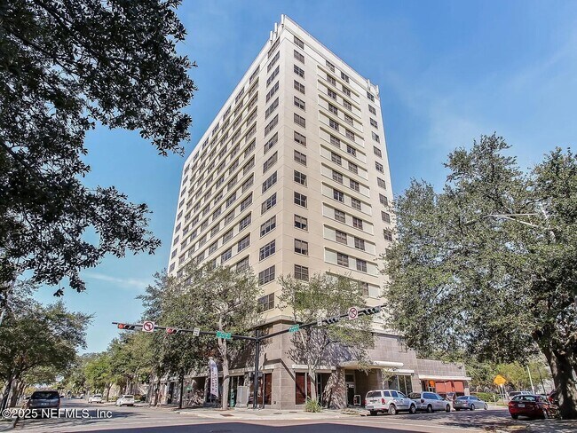 Building Photo - 311 W Ashley St Unit 1408 Rental