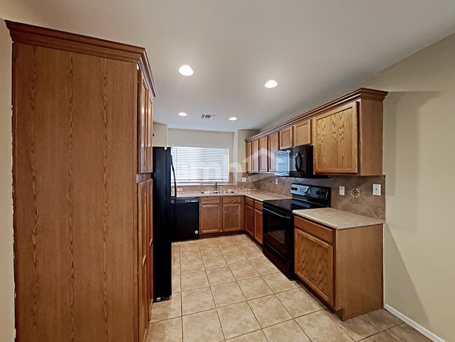 3614 W Vineyard Rd