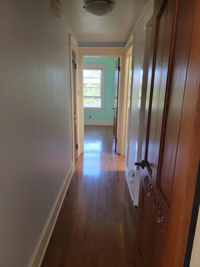 Hallway with closet with double shelves - 642 W 8th St Unit 642 W. 8th St.