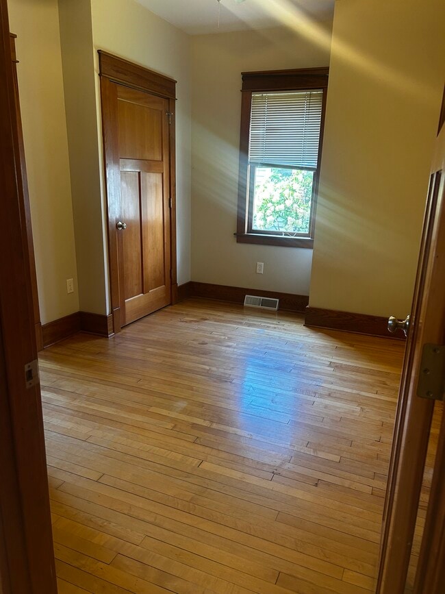 7315 University Ave Unit 1