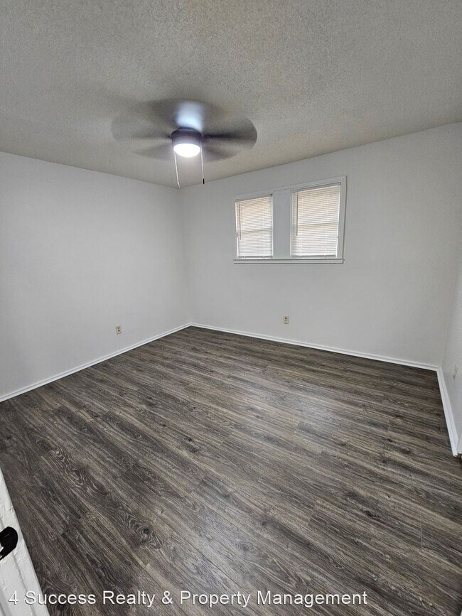 Photo - 4 br, 1 bath House - 519 N. Fifth