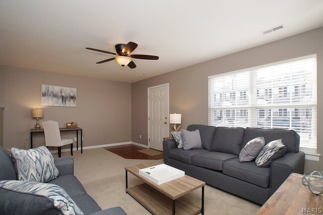 Photo - 307 Shady Rock Ln