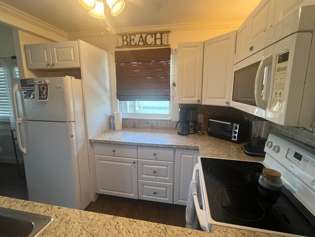 Building Photo - 132 Monaco Ct Unit C