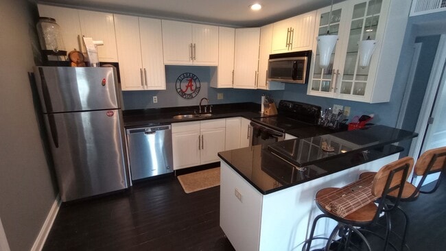 Photo - Furnished 1 Bedroom Condo on Campus