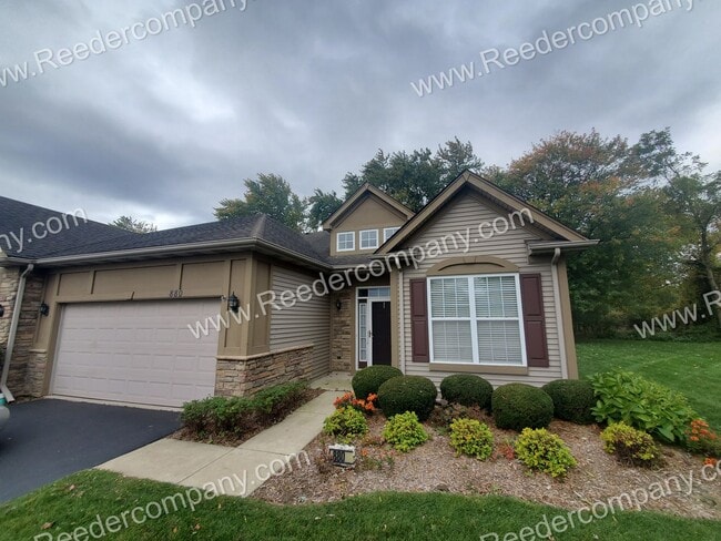 Building Photo - Spacious 2 bed 1.75 bath with 2 car attatc... Rental