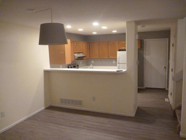 Building Photo - 8766 Allison Dr Unit Allison C Rental