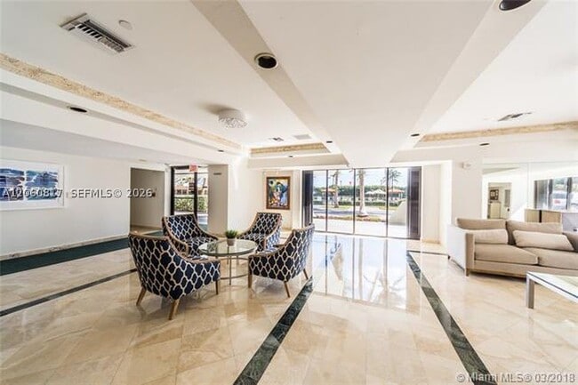 Photo - 2625 Collins Ave Unit 810