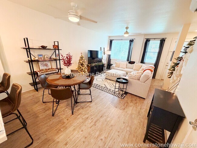 Photo - 724 Kakala St